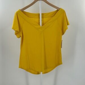 New York & Company Mustard Yellow V-Neck Slub Knit‎ Short Sleeve Top Medium NWT